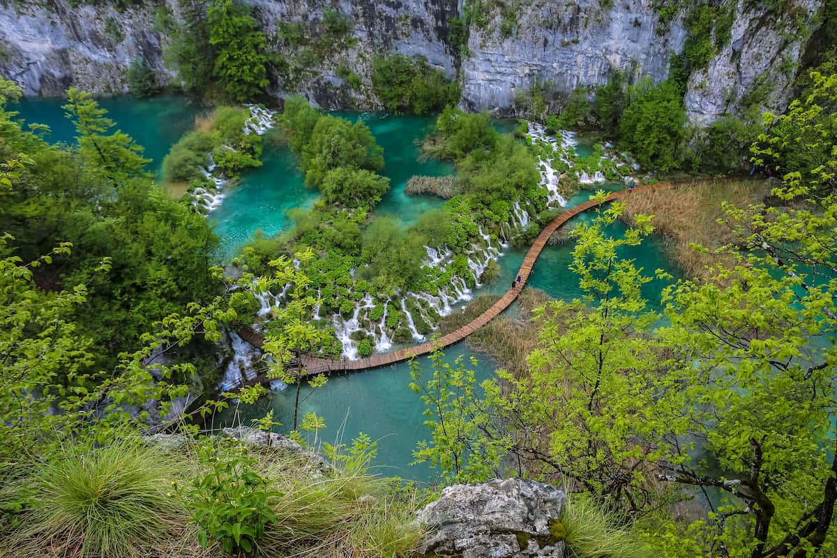 The Ultimate Guide to Visit Plitvice Lakes National Park in Croatia + Tips for Visiting Plitvice Lakes