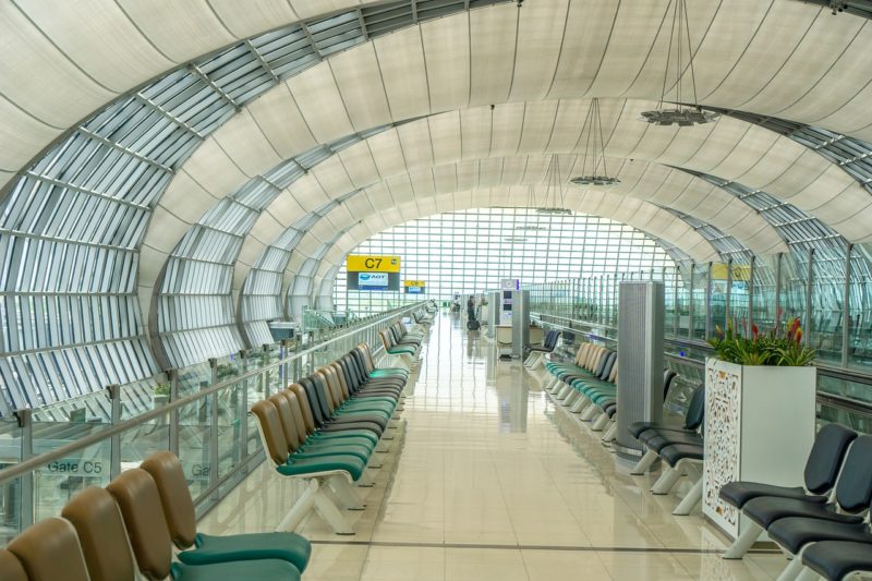 Airport Amenities for Travelers to Take Advantage of While They Wait in a Long Layover