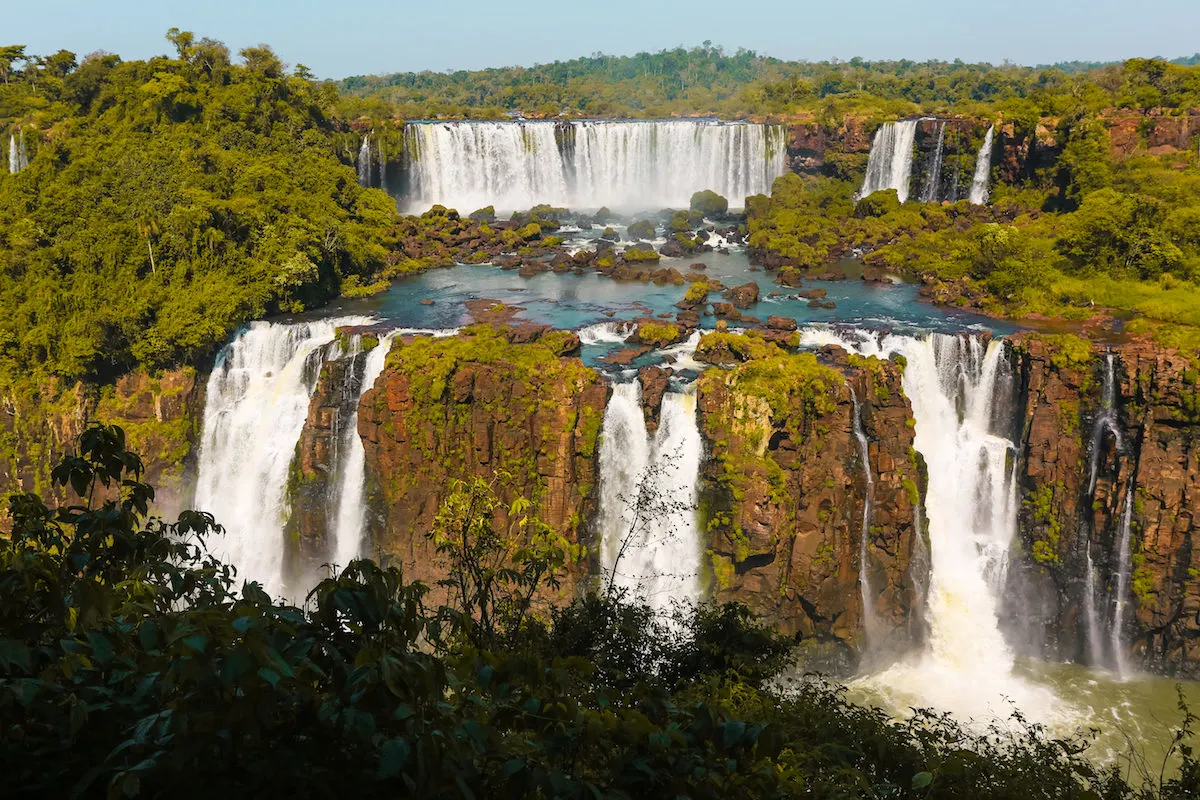 People recommend to take a helicopter flight over the falls